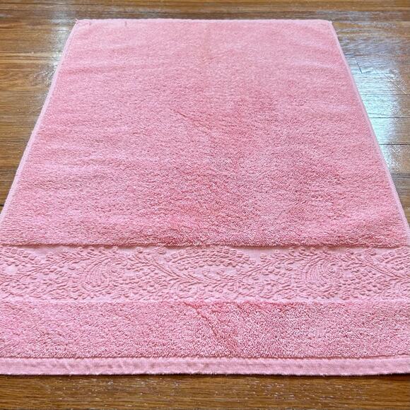 Vintage Callaway Pink Hand Towel – 16” x 26” All Cotton, Made in USA - Picture 2 of 11